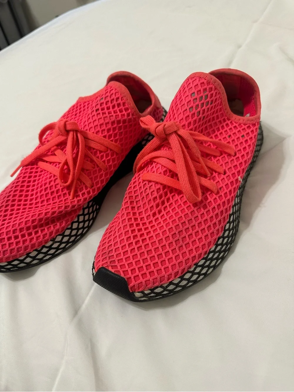 adidas Deerupt Runner Coral Pink Mesh Sneakers Women’s Size 10